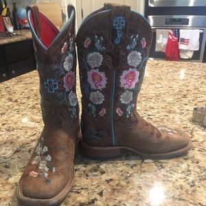 Macie Bean girls boots